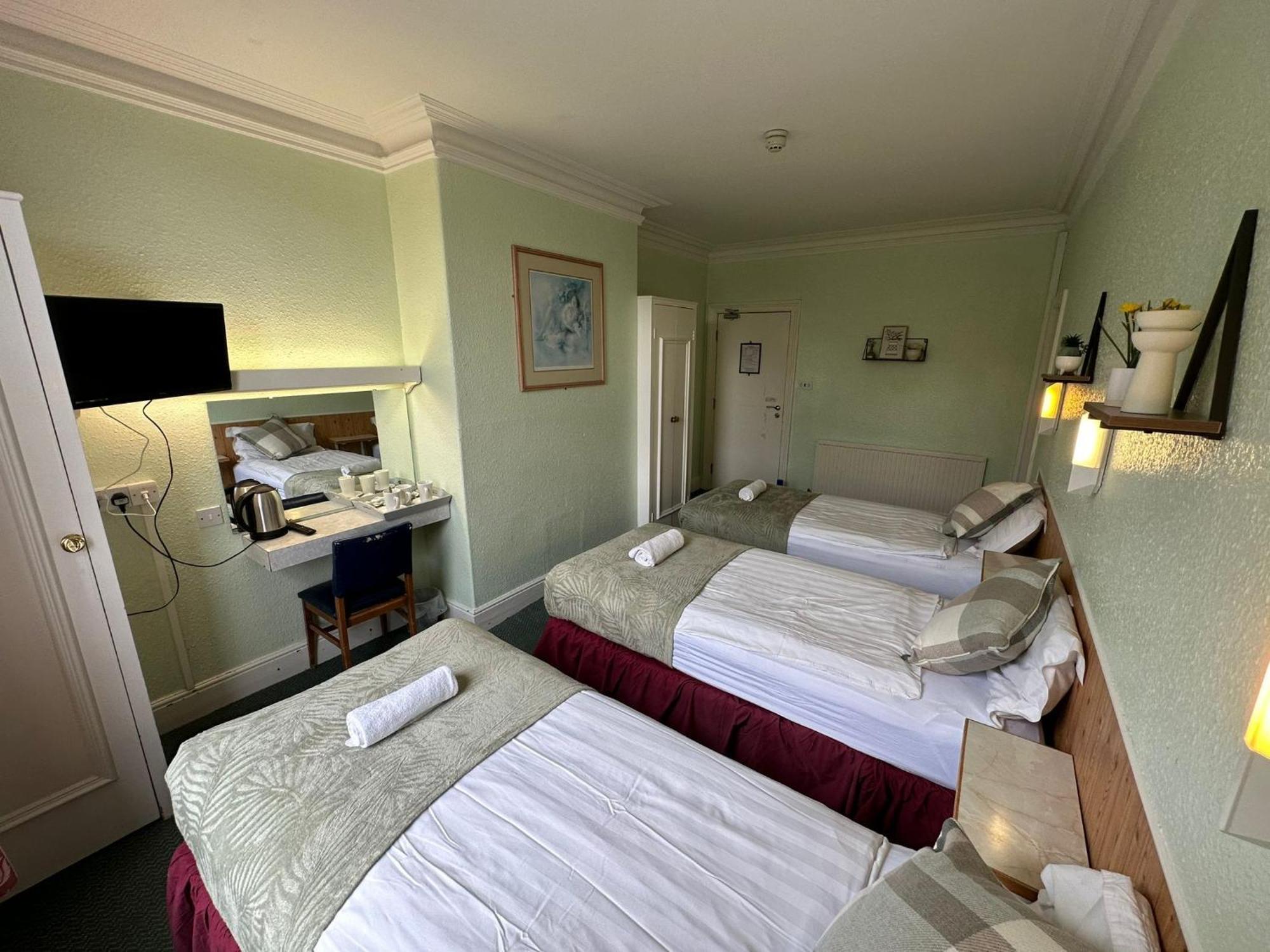 Green Gables Hotel Σκάρμπορο Δωμάτιο φωτογραφία