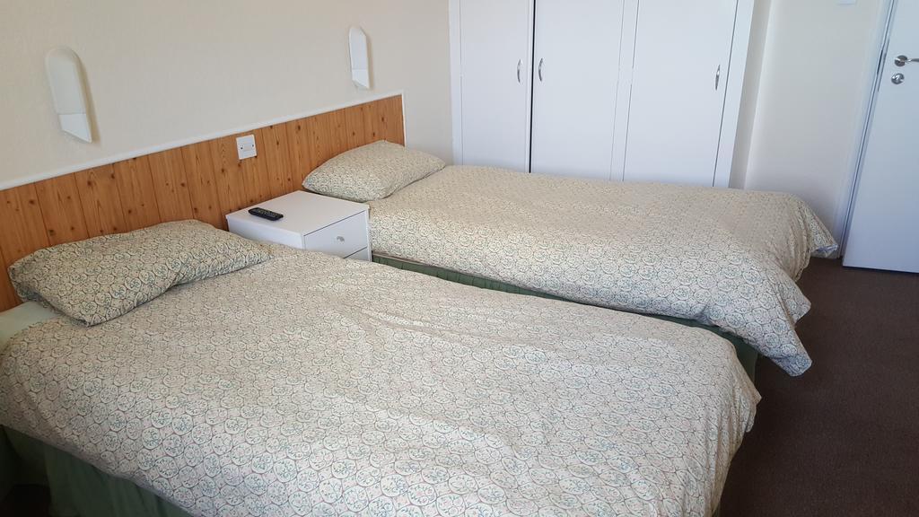 Green Gables Hotel Σκάρμπορο Δωμάτιο φωτογραφία