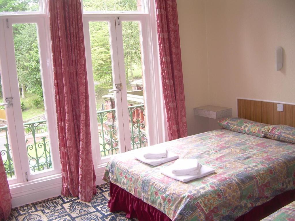Green Gables Hotel Σκάρμπορο Δωμάτιο φωτογραφία